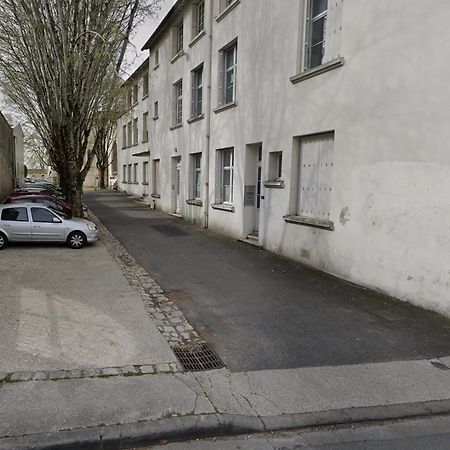 La Terrasse - Parking Gratuit - Fibre - Rdc - Centre Ville Saintes Zewnętrze zdjęcie